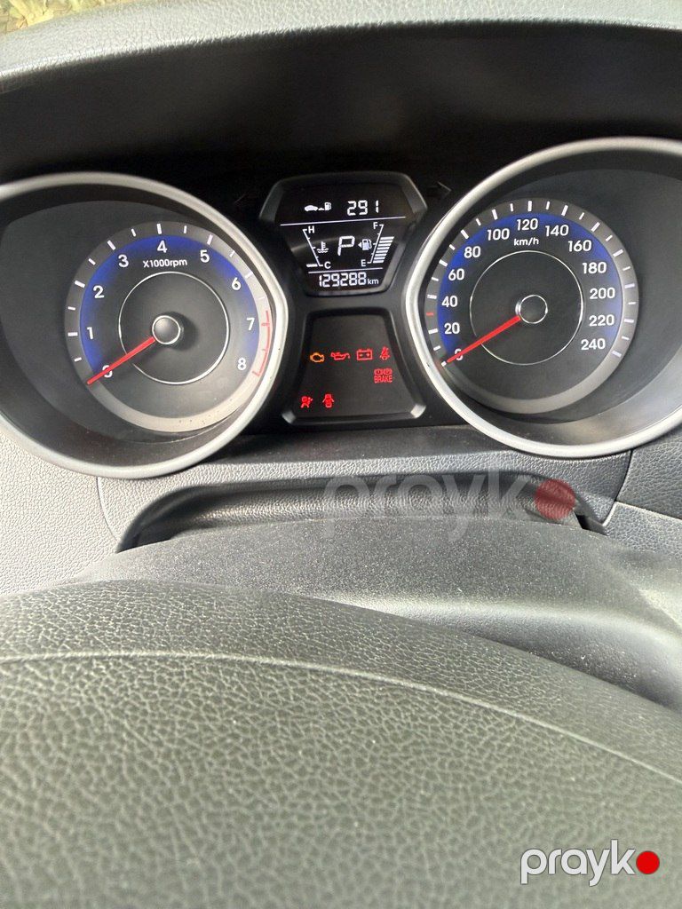 Hyundai Avante, 1.6 L, 2015 il, 129 000 km — Avtomobillər, Bakı (12)
