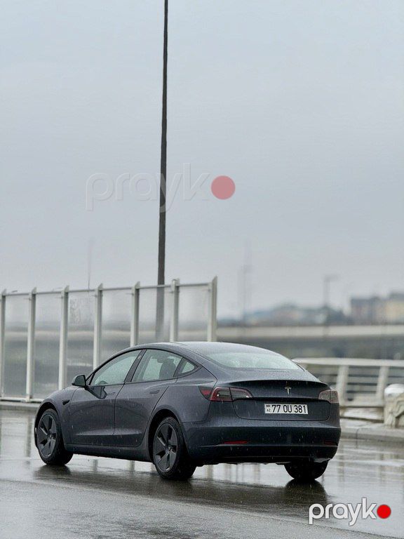 Tesla Model 3, 62 kWh, 2023 il, 25 500 km — Avtomobillər, Bakı (4)