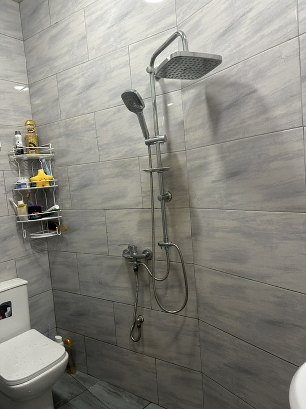Satılır – həyət evi - Plan: girişdən dar keçidli həyət, metal giriş — Ev, villa, Bakı (9)