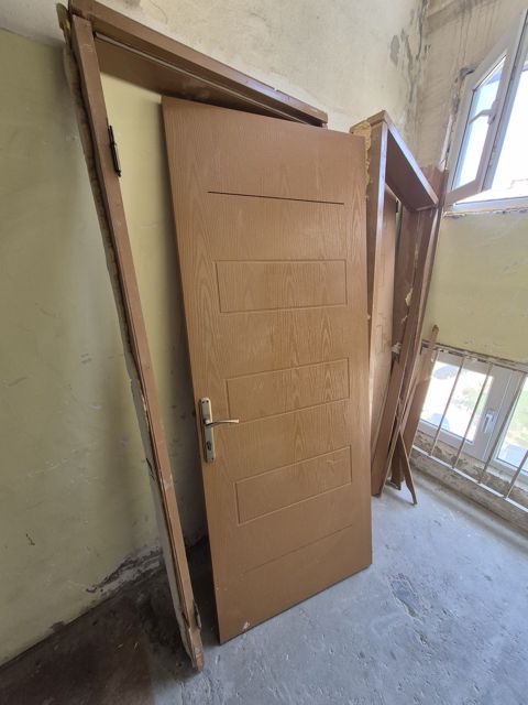 Qapılar — Bakı