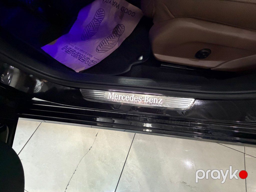 Mercedes E 300, 2.0 L, 2021 il, 59 000 km — Avtomobillər, Bakı (12)