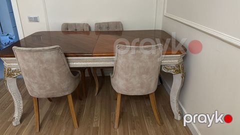 Masa dest 8 neferlikdi acilir 12 neferlik olur 5stulla 600 azn — Bakı