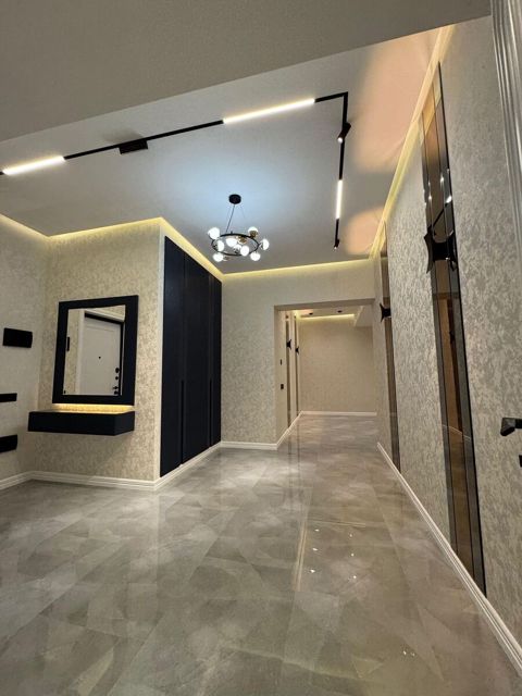 Satılır 4 otaqlı yeni tikili 170 m² — Bakı