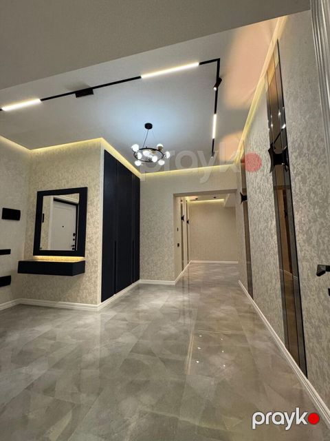 Satılır 4 otaqlı yeni tikili 170 m²