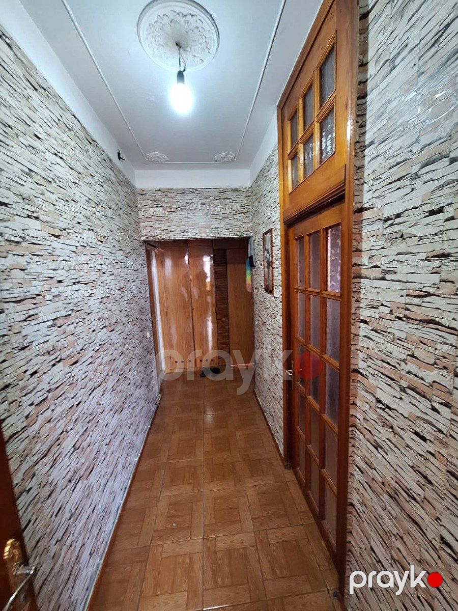 Satılır 2 otaqlı köhnə tikili 65 m² — Mənzil, Bakı (8)