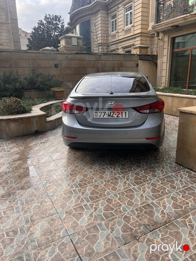 Hyundai Avante, 1.6 L, 2015 il, 129 000 km — Avtomobillər, Bakı (8)
