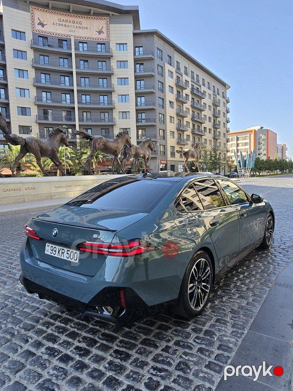 BMW 530, 2.0 L, 2025 il, 11 000 km — Avtomobillər, Bakı (8)