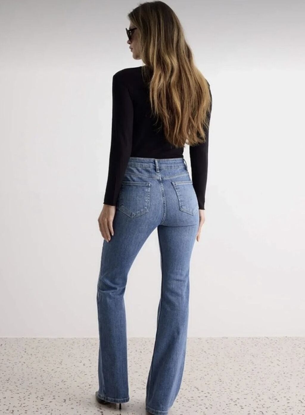 Qadınlar üçün klassik mavi jeans – straight/flared kəsim — Jinslər, Xırdalan (3)