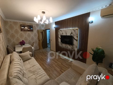 Satılır 2 otaqlı köhnə tikili 65 m² — Bakı