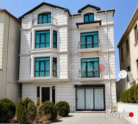 Satılır 8 otaqlı həyət evi/bağ evi 400 m²