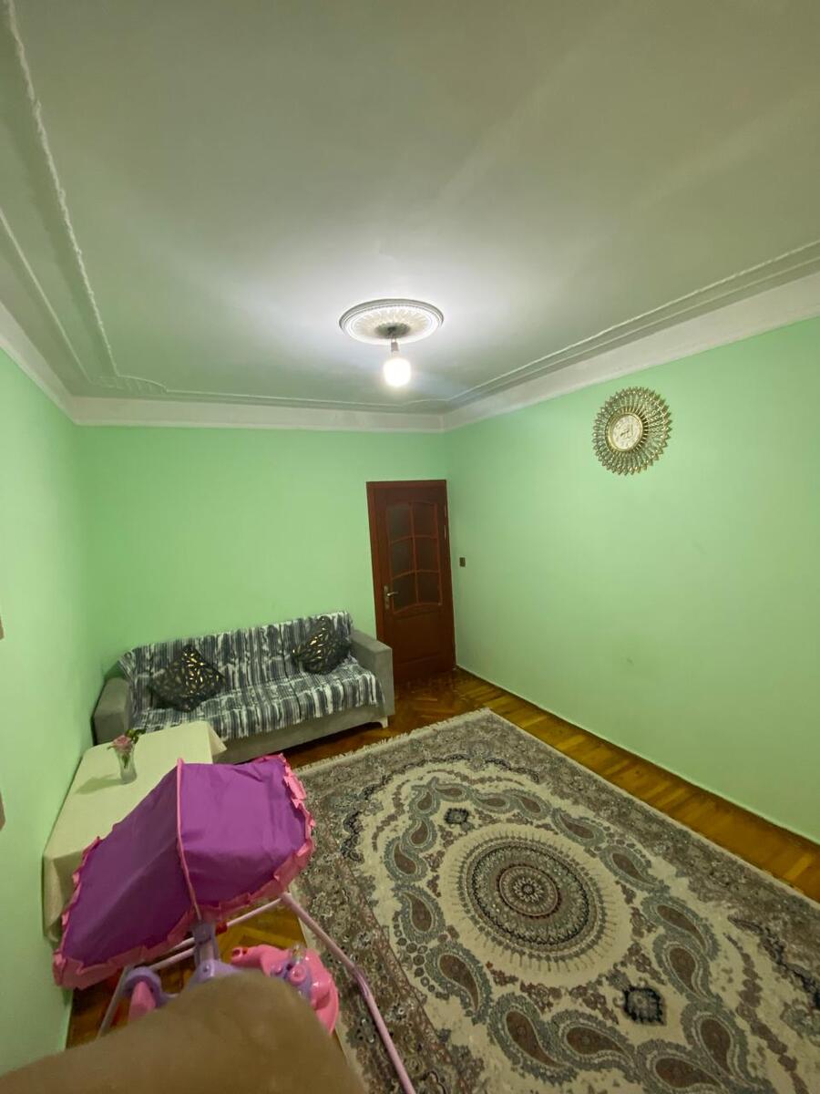 Satılır 2 otaqlı köhnə tikili 61 m² — Mənzil, Bakı (2)