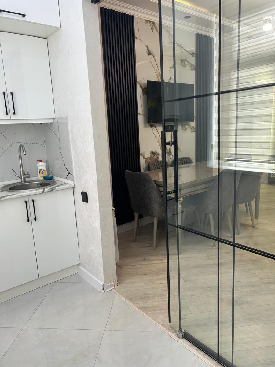 İcarəyə verilir 2 otaqlı yeni tikili 68 m² — Mənzil, Bakı (8)