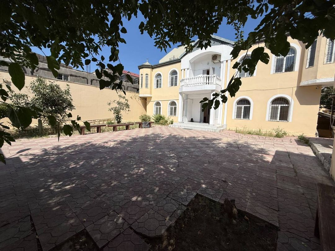 Satılır 9 otaqlı həyət evi/bağ evi 420 m² — Ev, villa, Bakı
