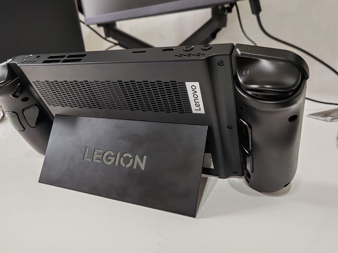 Lenovo Legion Go Z1 Extreme Handheld Console — Oyunlar, konsollər və proqramlar, Bakı (6)