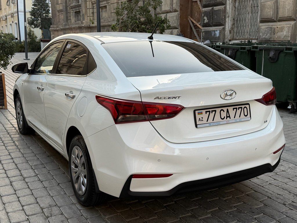 Hyundai Accent, 1.6 L, 2018 il, 126 000 km — Avtomobillər, Bakı (12)