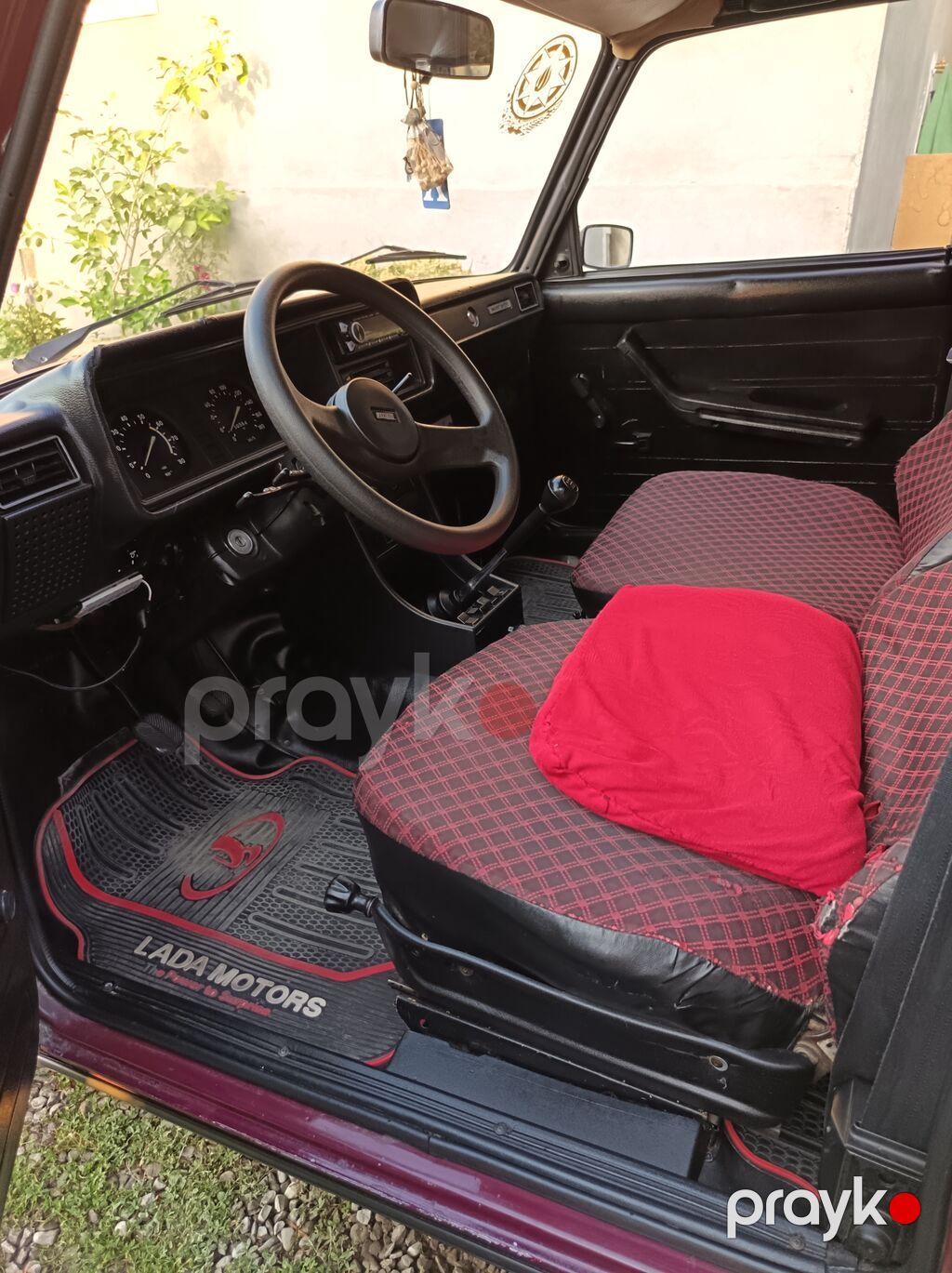 Model: Lada (VAZ) 2107 sedan Rəng: tünd bordo Kuzov: 4 qapı, klassik — Avtomobillər, Şəki (7)