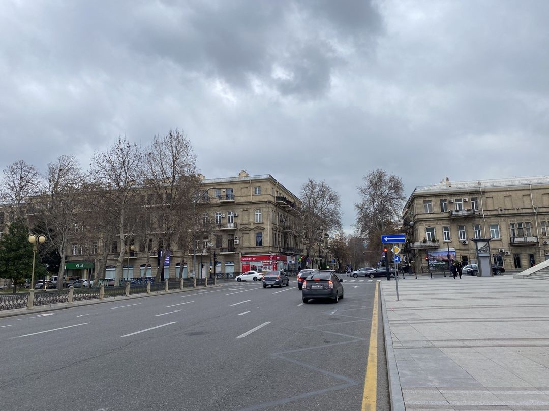 Satılır 4 otaqlı yeni tikili 300 m² — Mənzil, Bakı (7)