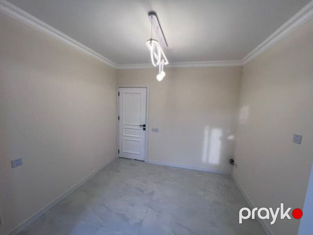 Satılır 4 otaqlı köhnə tikili 110 m² — Mənzil, Bakı (6)