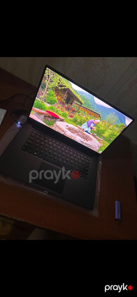 Dell Precision 5540 – 15.6" yüksək performanslı iş noutbuku - Model — Bakı