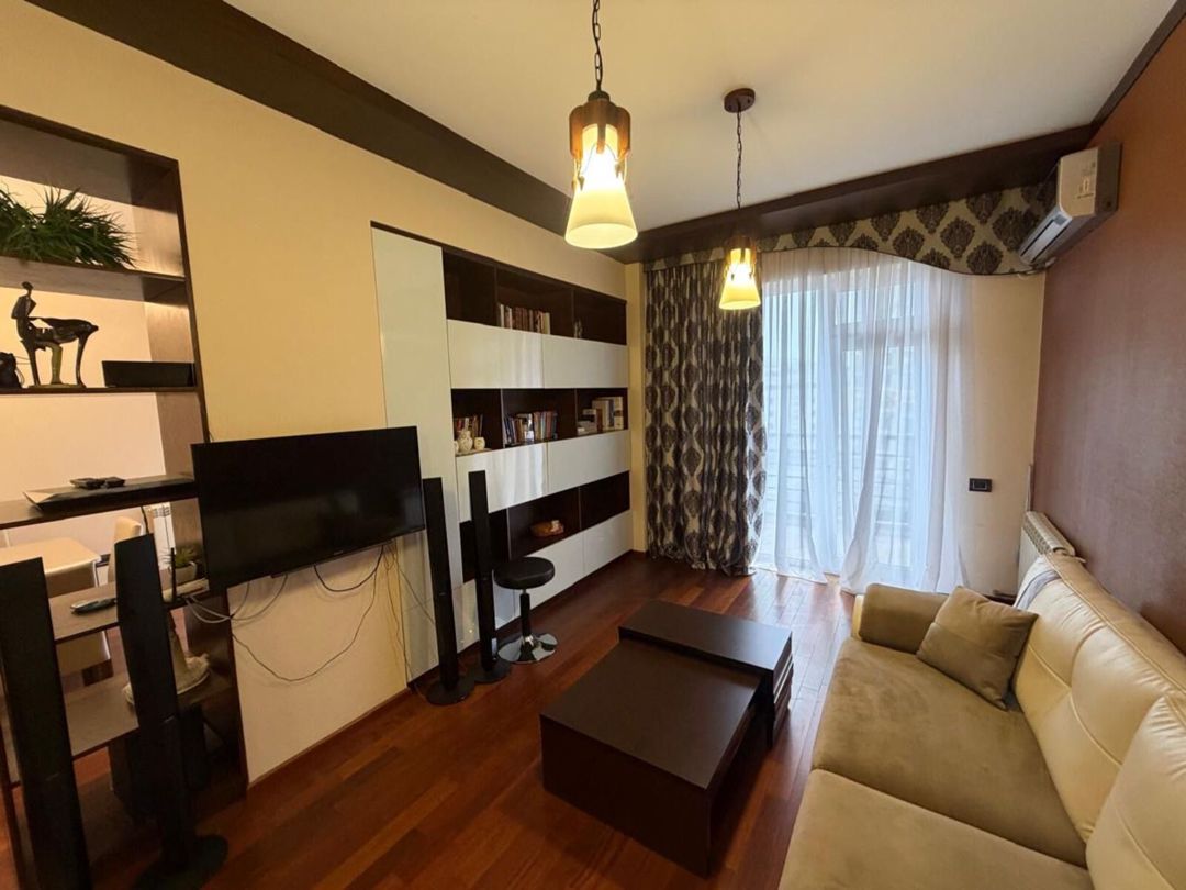 Satılır 2 otaqlı yeni tikili 100 m² — Mənzil, Bakı (3)