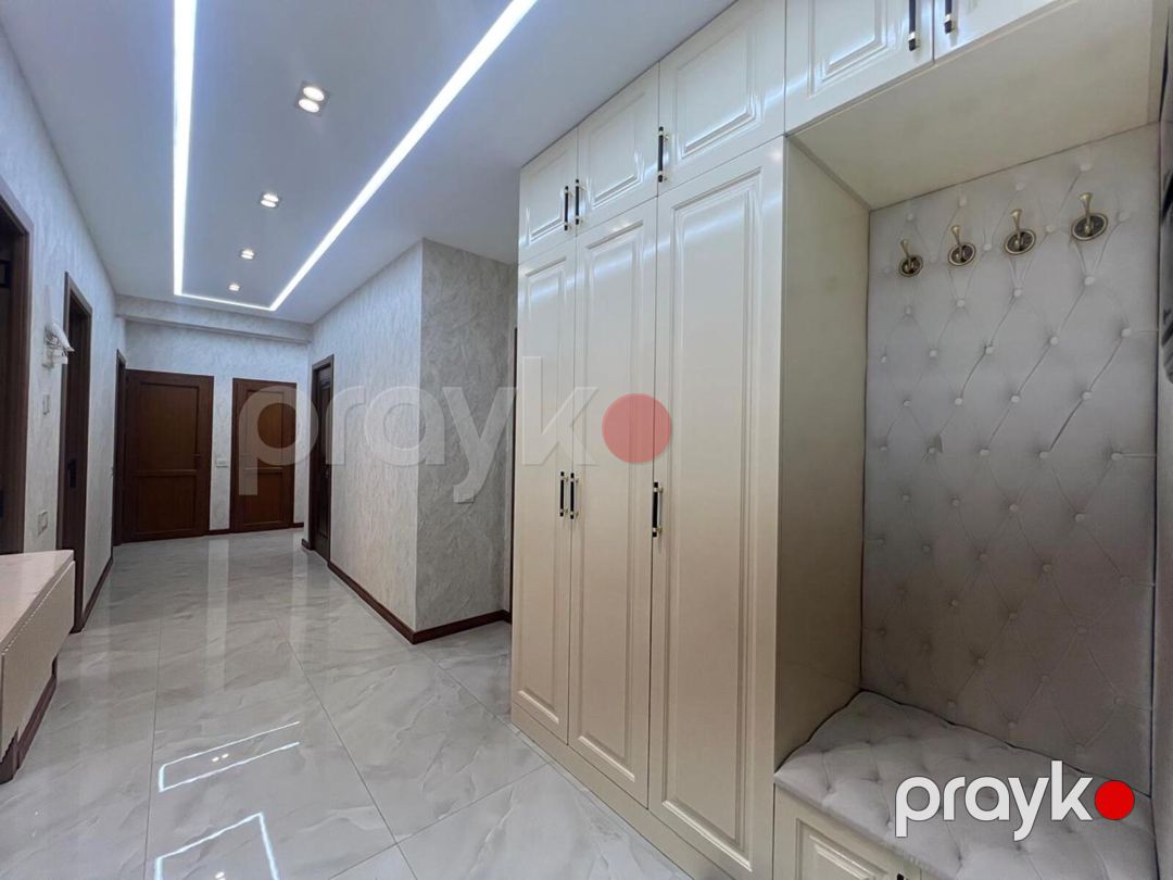 Satılır 5 otaqlı köhnə tikili 120 m² — Mənzil, Bakı (11)
