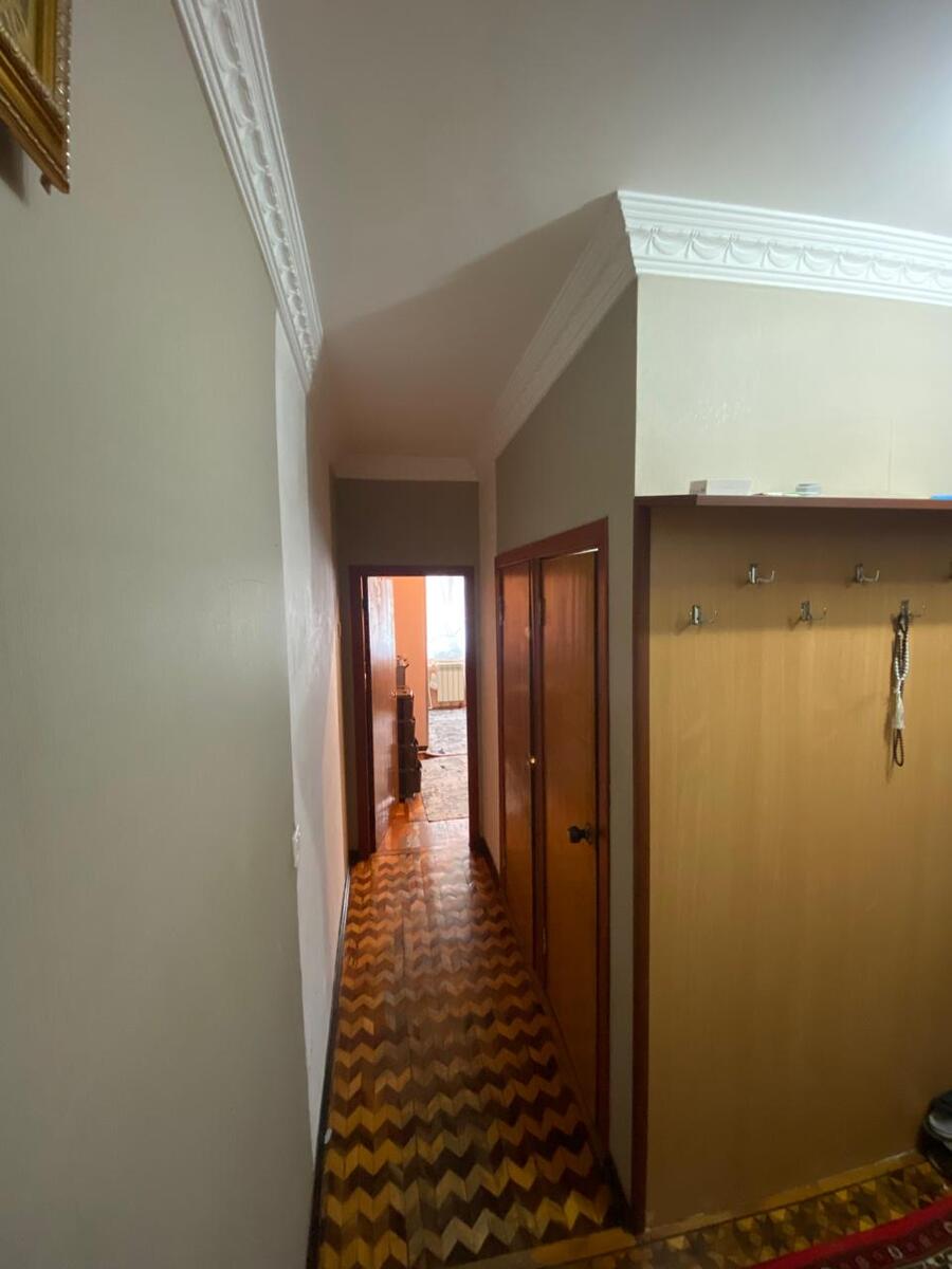 Satılır 2 otaqlı köhnə tikili 61 m² — Mənzil, Bakı (10)