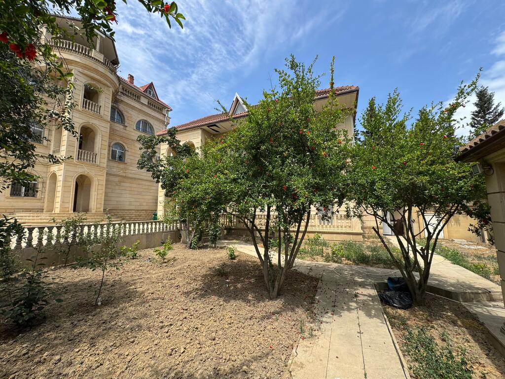 Satılır 9 otaqlı həyət evi/bağ evi 1000 m² — Ev, villa, Bakı (3)