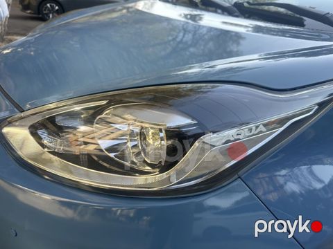 Toyota Aqua üçün orijinal ön far (sol tərəf) - Model uyğunluğu — Bakı