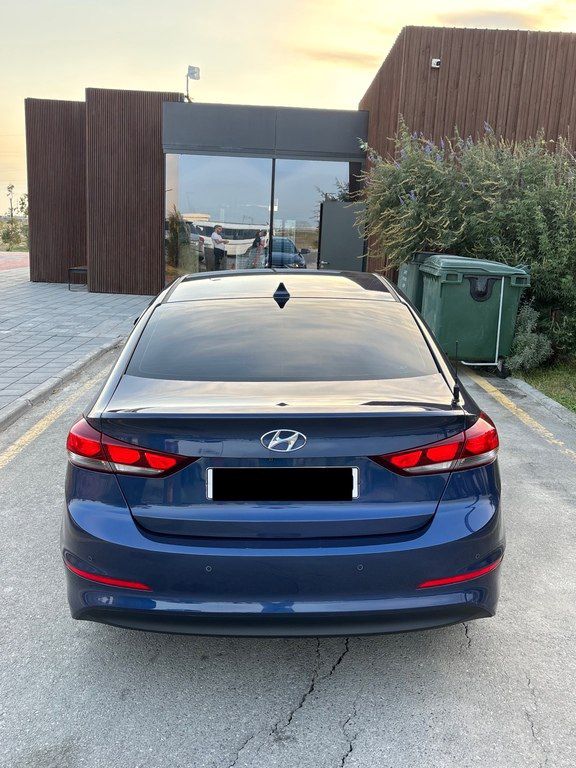 Hyundai Avante, 1.6 L, 2017 il, 197 000 km — Avtomobillər, Bakı (7)