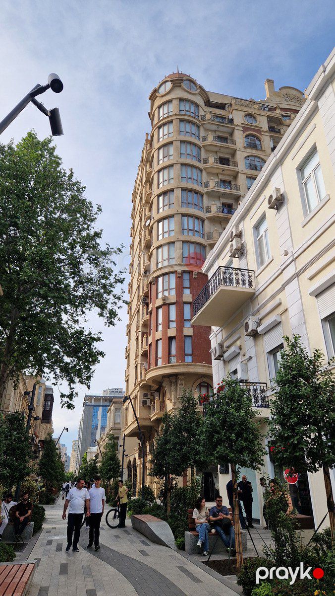 Satılır 3 otaqlı yeni tikili 185 m² — Mənzil, Bakı (2)