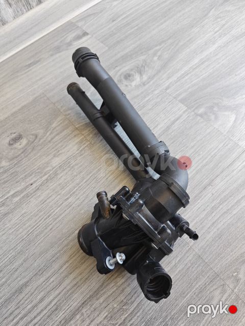 Mercedes M274 termostatı — Bakı