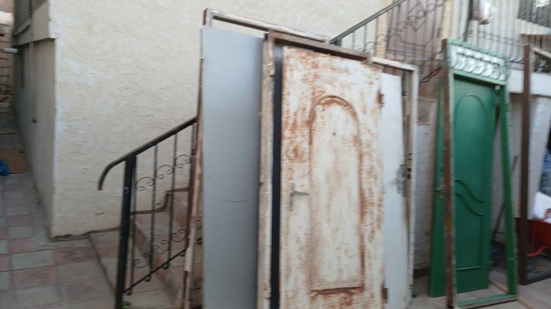 Seyf qapı — Təmir və inşaat, Bakı (2)