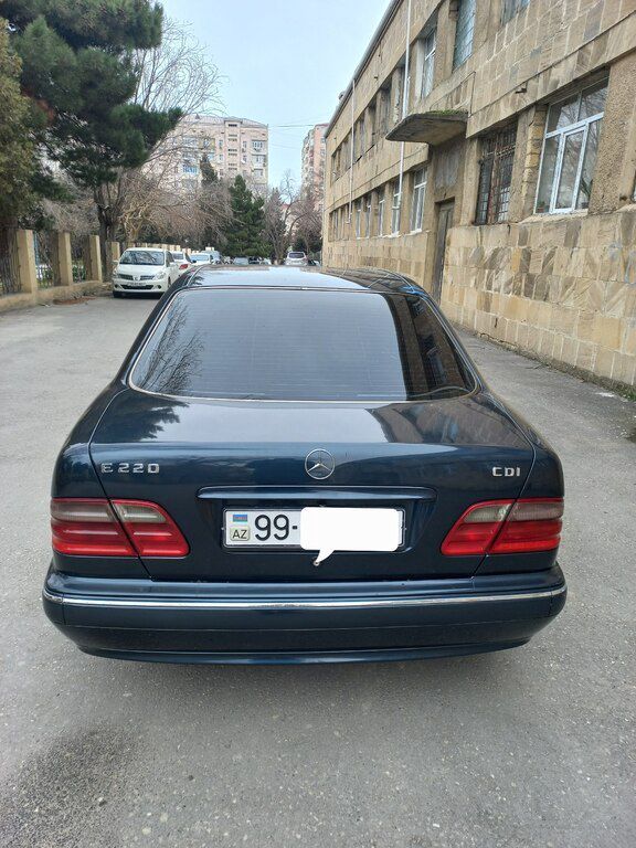 Mercedes E 220, 2.2 L, 2001 il, 343 000 km — Avtomobillər, Bakı (5)
