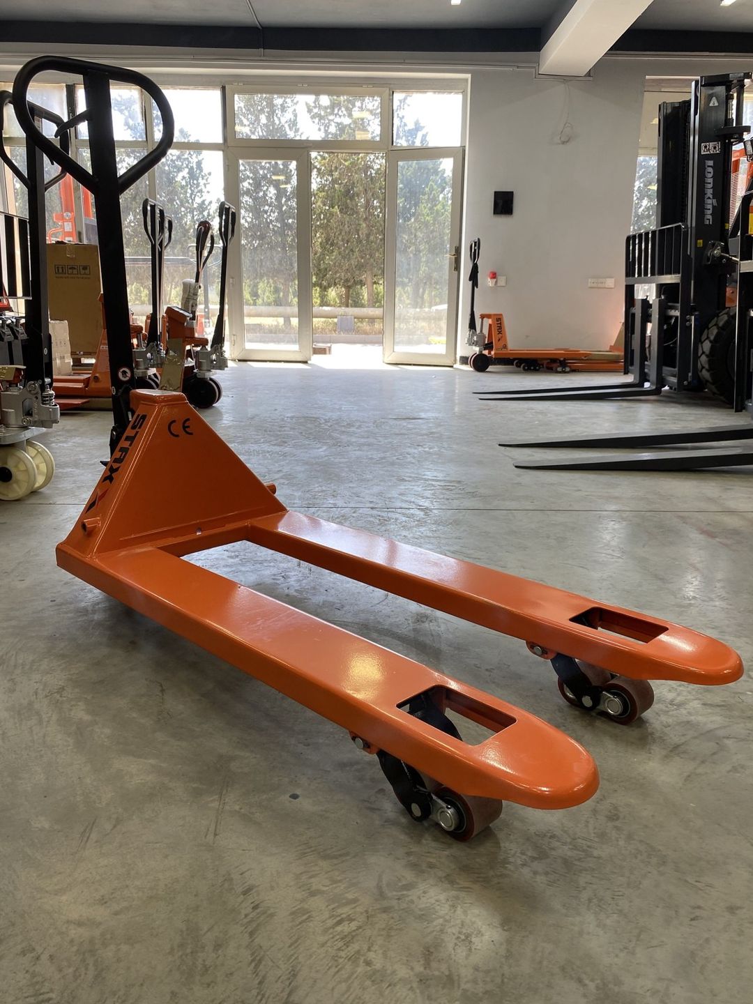 Standart transpalet 2.5 TON — Biznes və avadanlıq, Bakı (3)