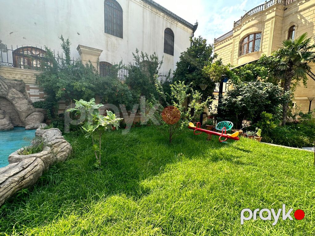 Satılır 8 otaqlı həyət evi/bağ evi 800 m² — Ev, villa, Bakı (4)