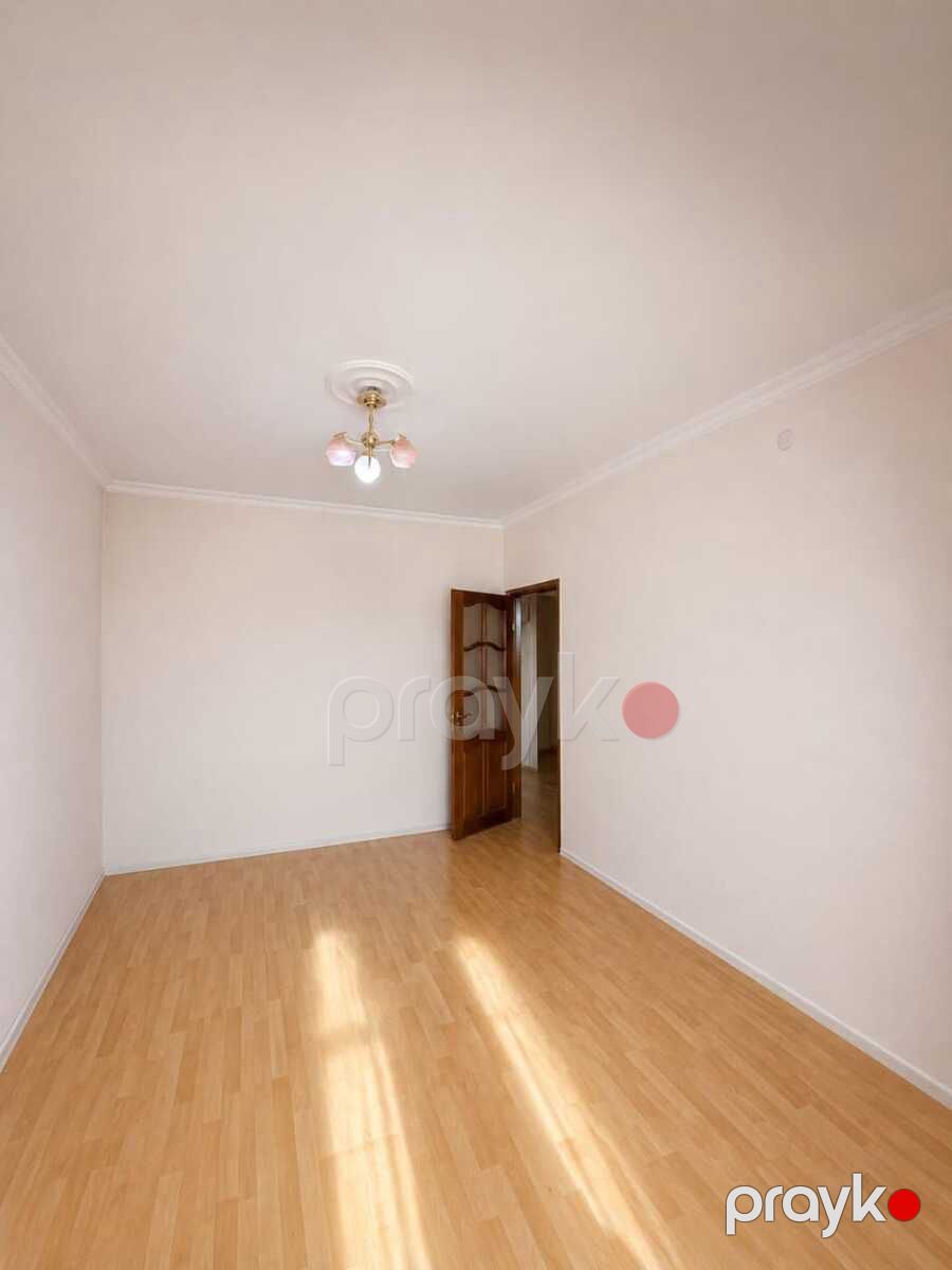 Satılır 3 otaqlı köhnə tikili 90 m² — Mənzil, Bakı (2)