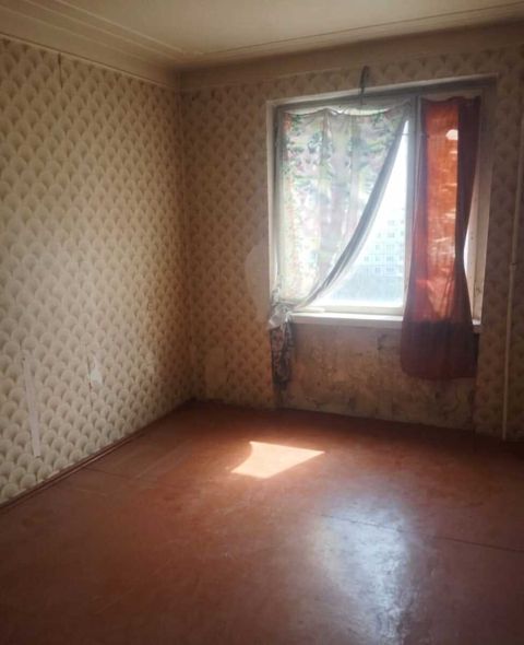 Satılır 2 otaqlı köhnə tikili 83.5 m² — Bakı