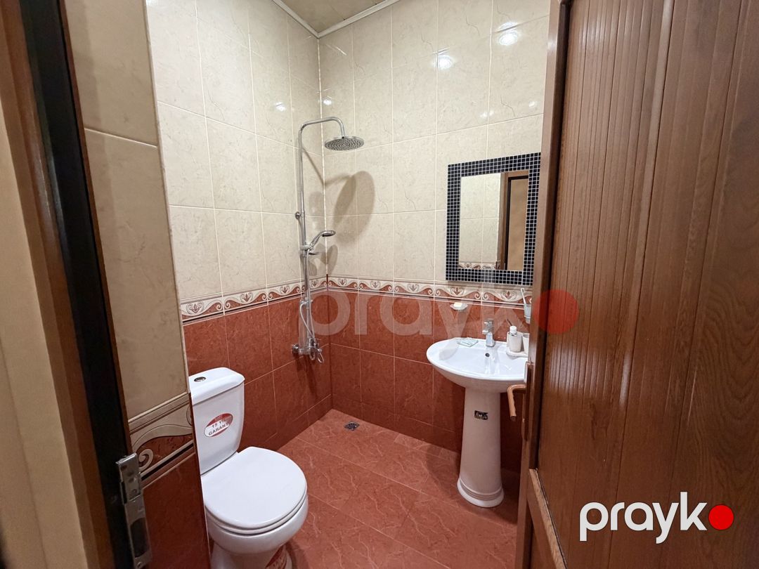 Satılır 5 otaqlı həyət evi/bağ evi 200 m² — Ev, villa, Bakı (8)