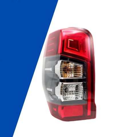"Mitsubishi L200 2019" stop işığı — Bakı
