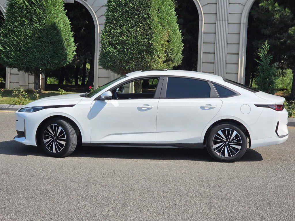Changan Qiyuan A05, 1.5 L, 18.99 kWh, 2025 il, 7 400 km — Avtomobillər, Gəncə (4)