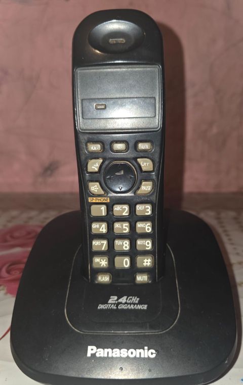 Stasionar telefon Panasonic, Simsiz, İşlənmiş, Ünvandan götürmə — Bakı