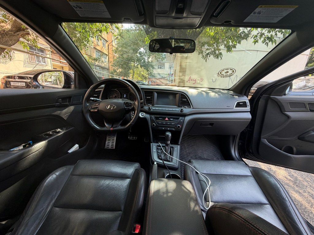 Hyundai Elantra, 1.6 L, 2017 il, 143 232 km — Avtomobillər, Bakı (6)