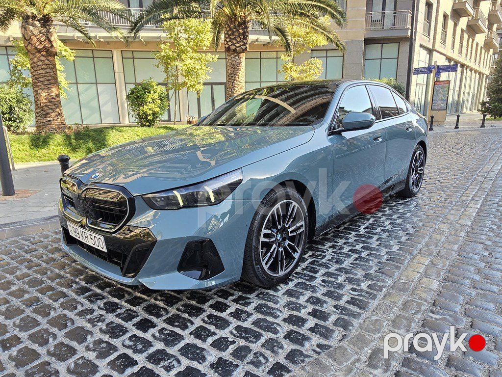 BMW 530, 2.0 L, 2025 il, 11 000 km — Avtomobillər, Bakı (9)