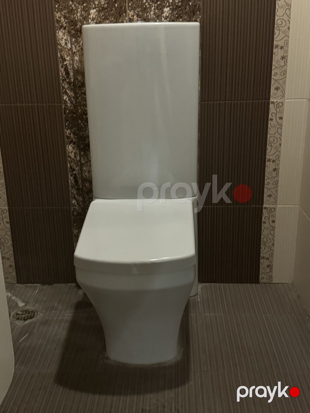 Creavit markasidi ev temirne gore satilir qiriqi cati yoxdu bugun — Tualetlər, Bakı (3)