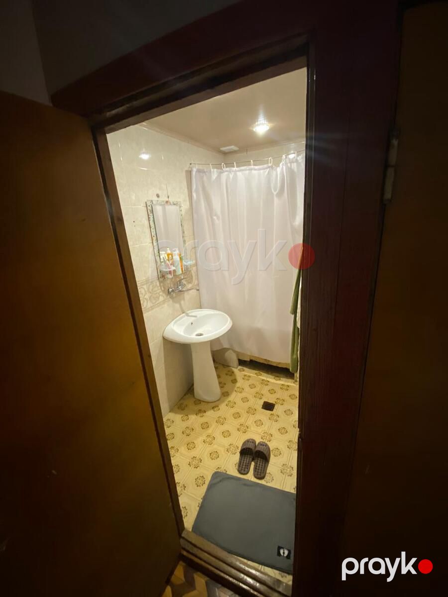 Satılır 2 otaqlı köhnə tikili 61 m² — Mənzil, Bakı (9)