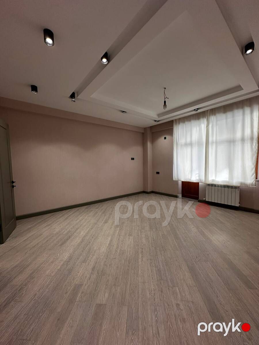 Satılır 4 otaqlı yeni tikili 185 m² — Mənzil, Bakı (2)
