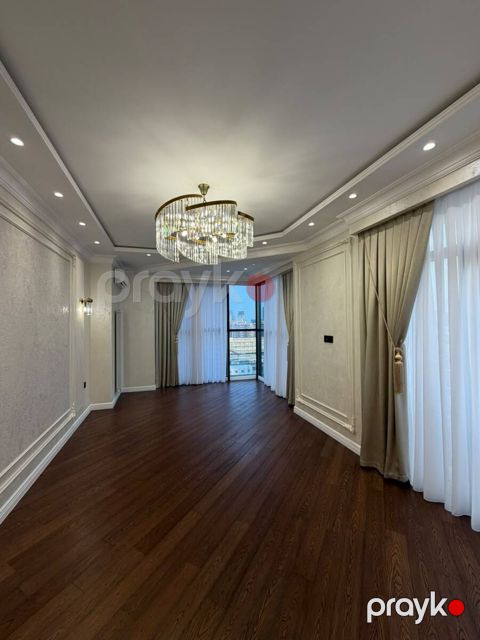 Satılır 3 otaqlı yeni tikili 121 m²