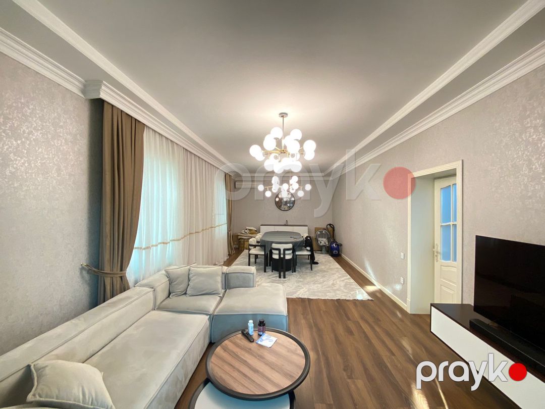 Satılır 4 otaqlı həyət evi/bağ evi 200 m² — Ev, villa, Bakı (2)