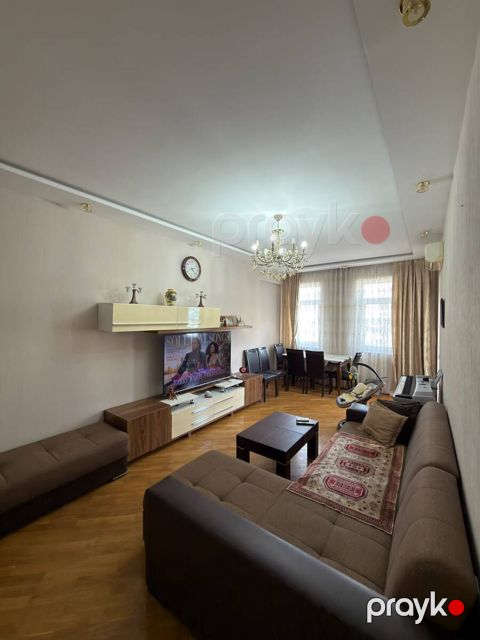 Satılır 2 otaqlı yeni tikili 90 m²