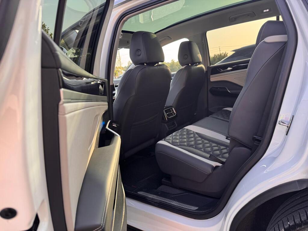 Volkswagen ID.6 Crozz, 84.8 kWh, 2023 il, 29 000 km — Avtomobillər, Bakı (4)